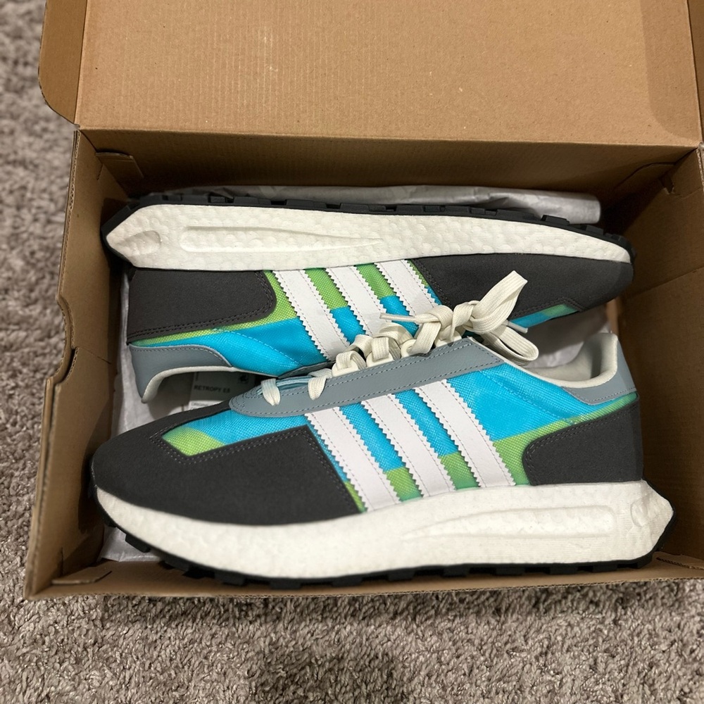 Brand New!!! Adidas Originals Retropy E5 shoe. Great condition. Size 12